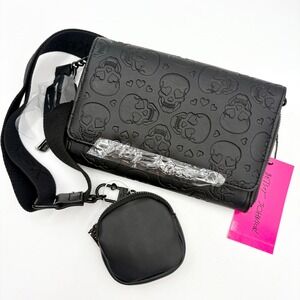 Betsey Johnson Black Skull Heart Embossed Crossbody Bag With Pouch New